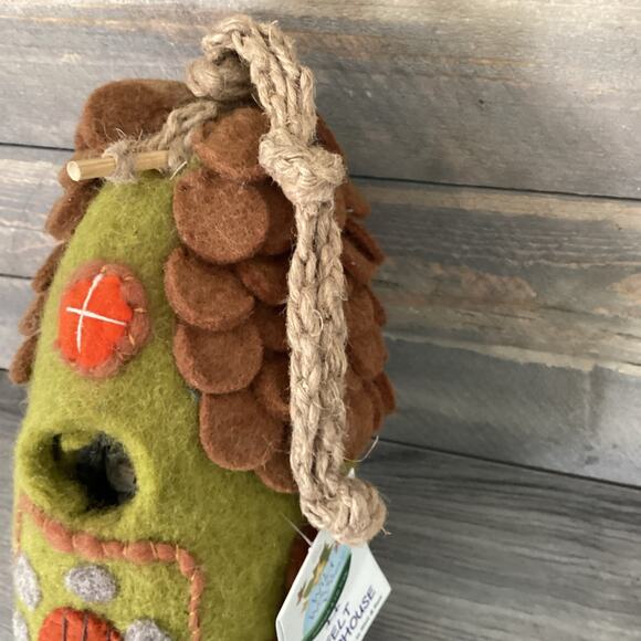 Wild Woolies FOREST HOUSE Felt Birdhouse Eco Friendly Fair Trade NWT - Picture 10 of 16